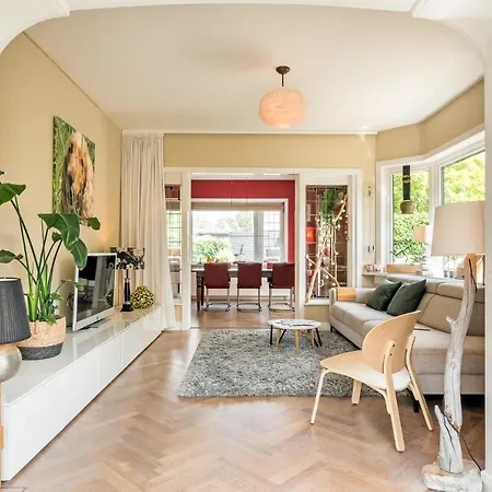 펜션 Huize Nassau 베르겐