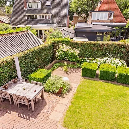 Huize Nassau * 베르겐